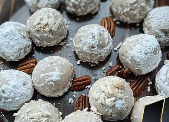 Buttery Pecan Snowball Cookies prepared at home with simple ingredients and clear steps.