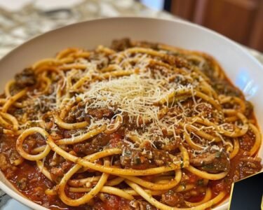 Homemade Spaghetti prepared at home with simple ingredients and clear steps.