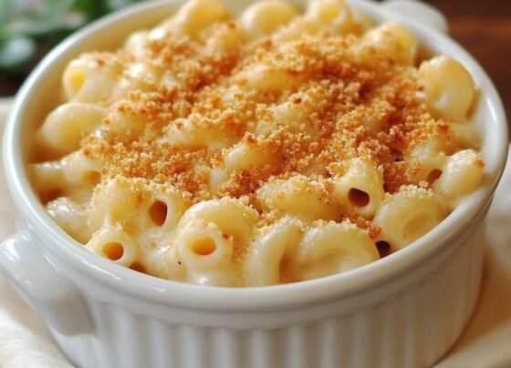 Classic Baked Macaroni and Cheese Recipe | Easy Comfort Food prepared at home with simple ingredients and clear steps.