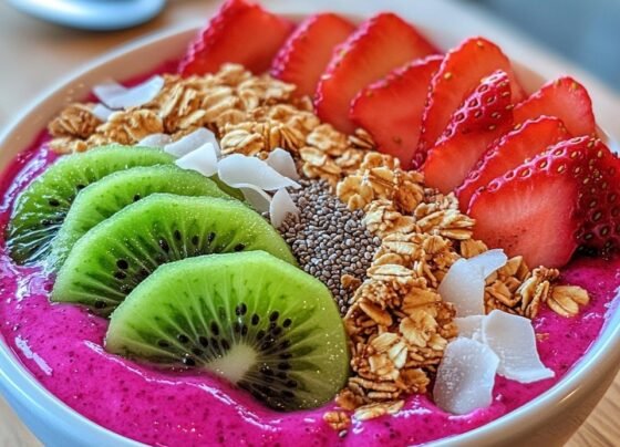 Dragon Fruit Smoothie Bowl prepared at home with simple ingredients and clear steps.