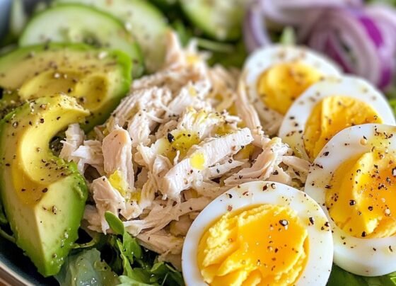 Chicken Salad with Avocado and Hard-Boiled Eggs prepared at home with simple ingredients and clear steps.