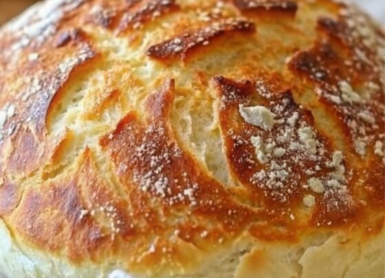 Bread in 20 Minutes prepared at home with simple ingredients and clear steps.