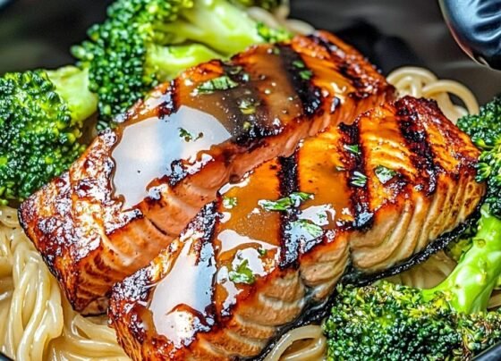 Honey Garlic Glazed Salmon Bowl with Broccoli & Noodles prepared at home with simple ingredients and clear steps.