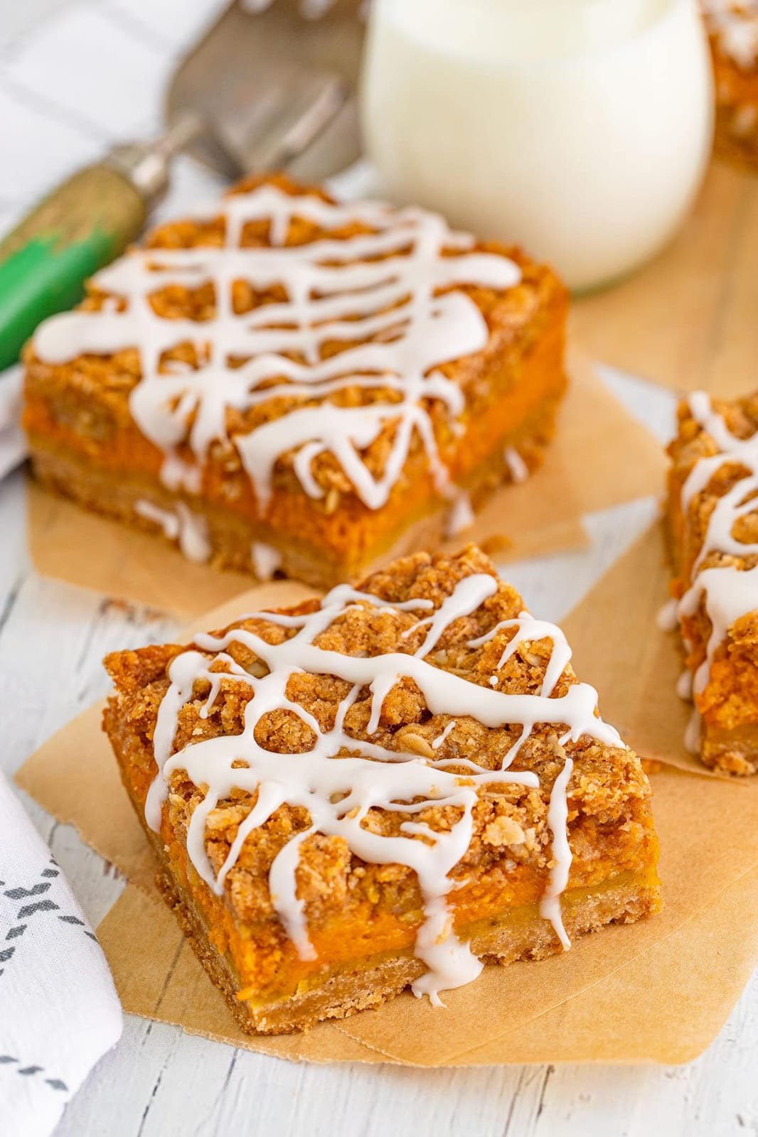 Pumpkin Streusel Bars